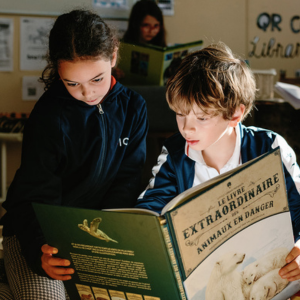 ICS-Cote-dAzur-children-reading-book