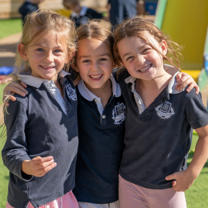 IBS-of-Provence-young-children