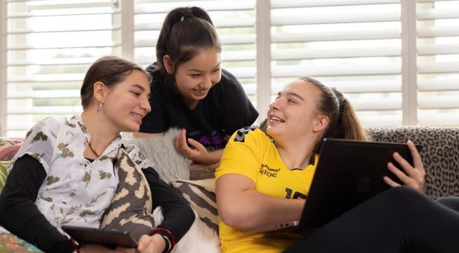 Online school King's InterHigh launches Southeast Asia timetable for international students | Magazine - Vimarsana News
