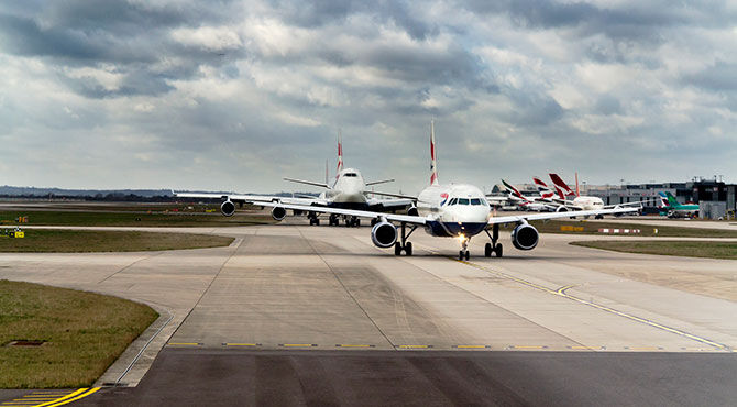 Heathrow runway queue