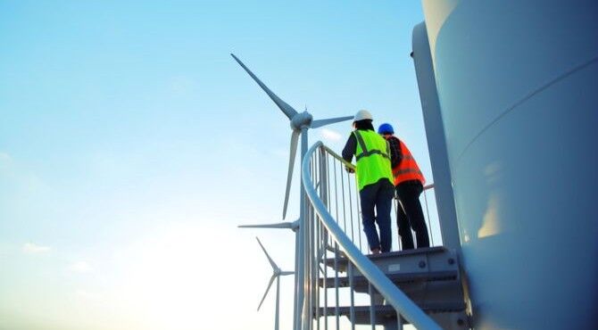 wind-turbine-engineers-stock-image