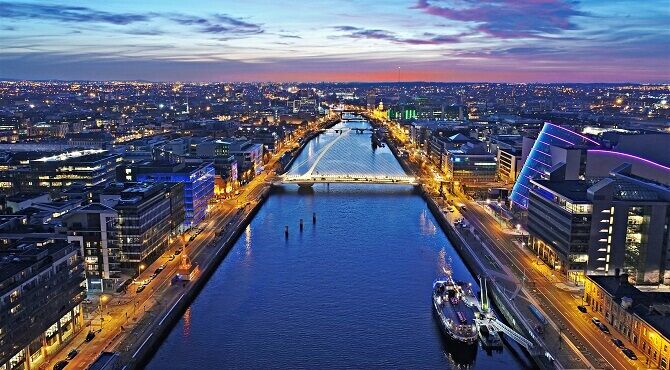 Dubllin city and the river Liffey