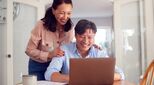 Image-of-man-and-woman-at-laptop