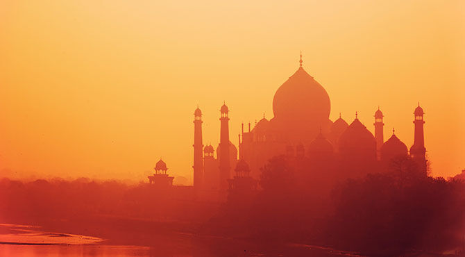 India-Silhouette of Taj Mahal