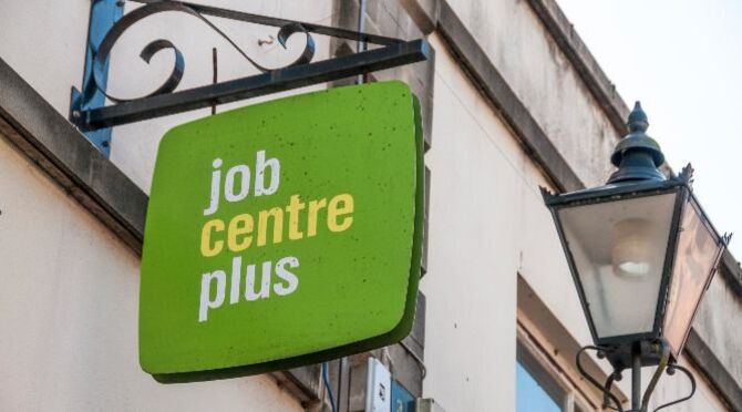 Pay worries despite lowest unemployment rate in four decades