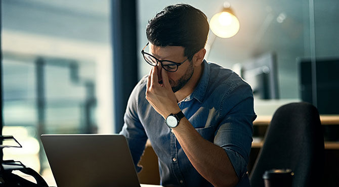 Tiredness at work is lowering productivity in the UK
