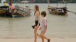Inspired-children-beach