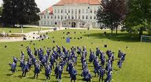 BIS-graduation-building