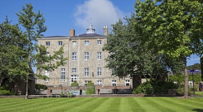 Sevenoaks-School