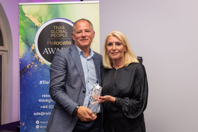 Awards-2025-winner-Dr_John_Blakey-Siobhan