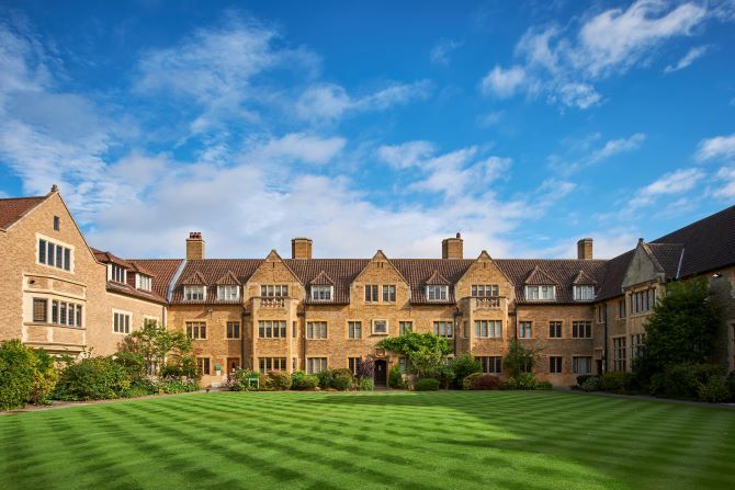 Image of Stephen Perse Cambridge Sixth Form building