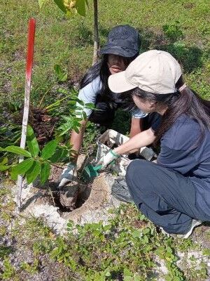 OIS-Eagle-Week-planting