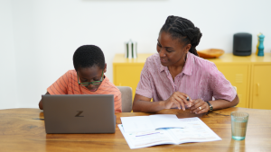 Kings-InterHigh-parent-child-laptop