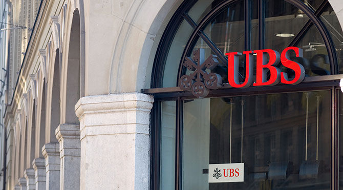 UBS branch: UBS won't be mass moving jobs from London to a European hub post-Brexit