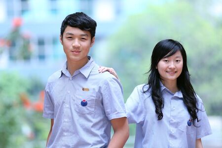 YCIS scholarship pair